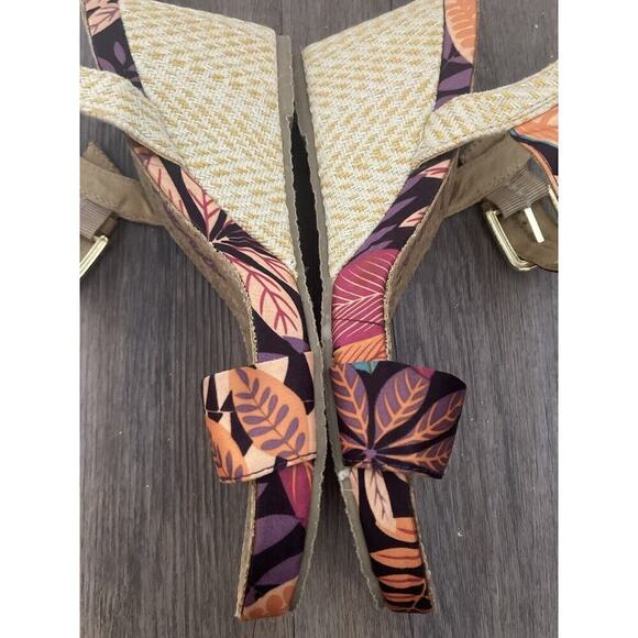 Skechers Hawaiian Floral Aloha Cork Wedge Sandals Heels Women 9 Buckle - Picture 11 of 13